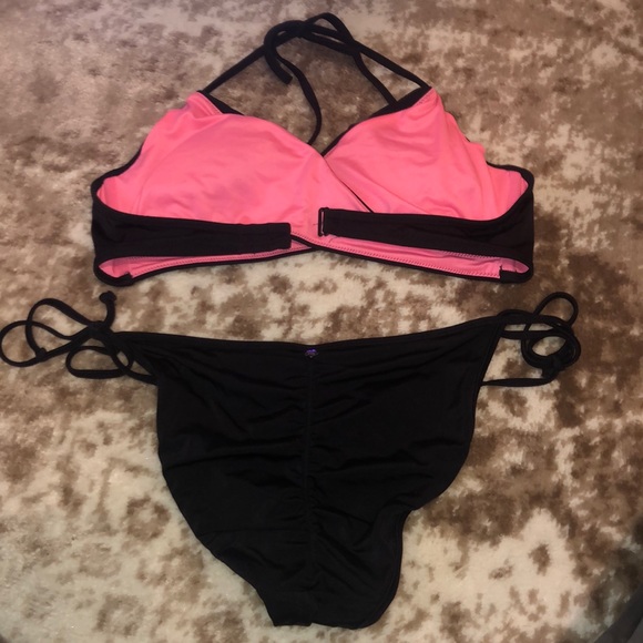VS PINK scrunch butt bikini - Picture 2 of 4